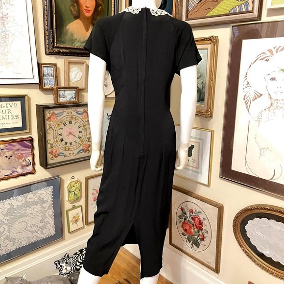 80s Does 40s Phoebe Black Crepe Cap Sleeve Drop Waist Midi Dress with Crochet La - Picture 3 of 8